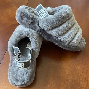 UGG Fluff Yeah Slide Sandals women size 11 Light Gray